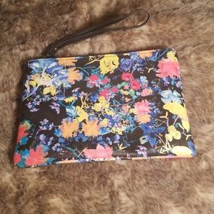 Zara Floral Wristlet